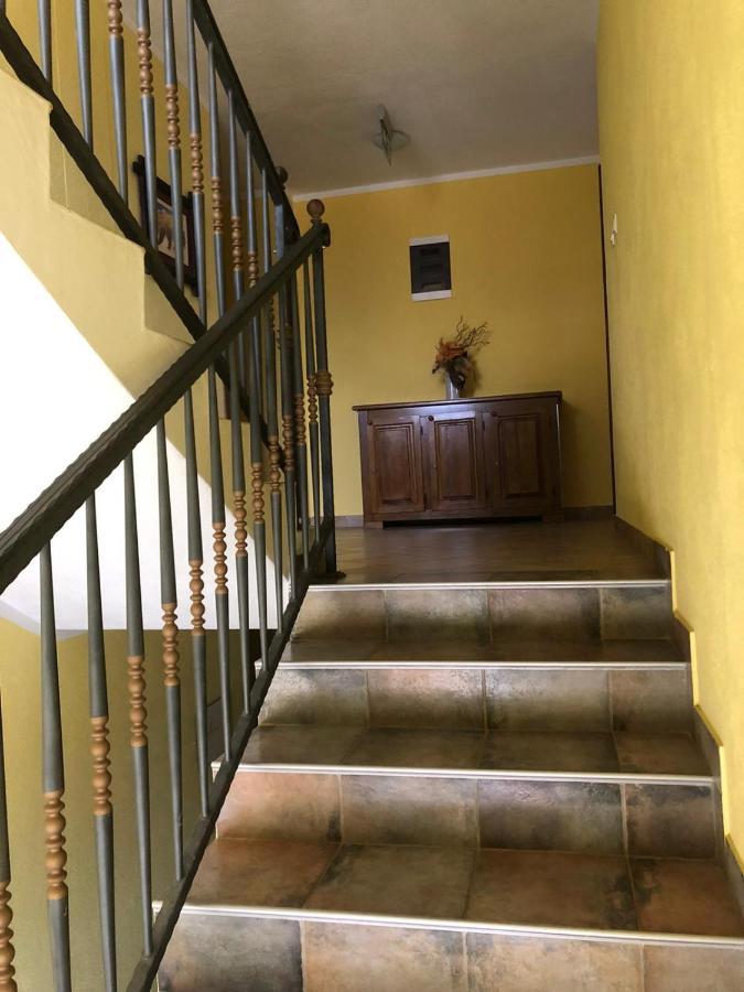 Bed And Breakfast Albatros Perusic Exterior foto